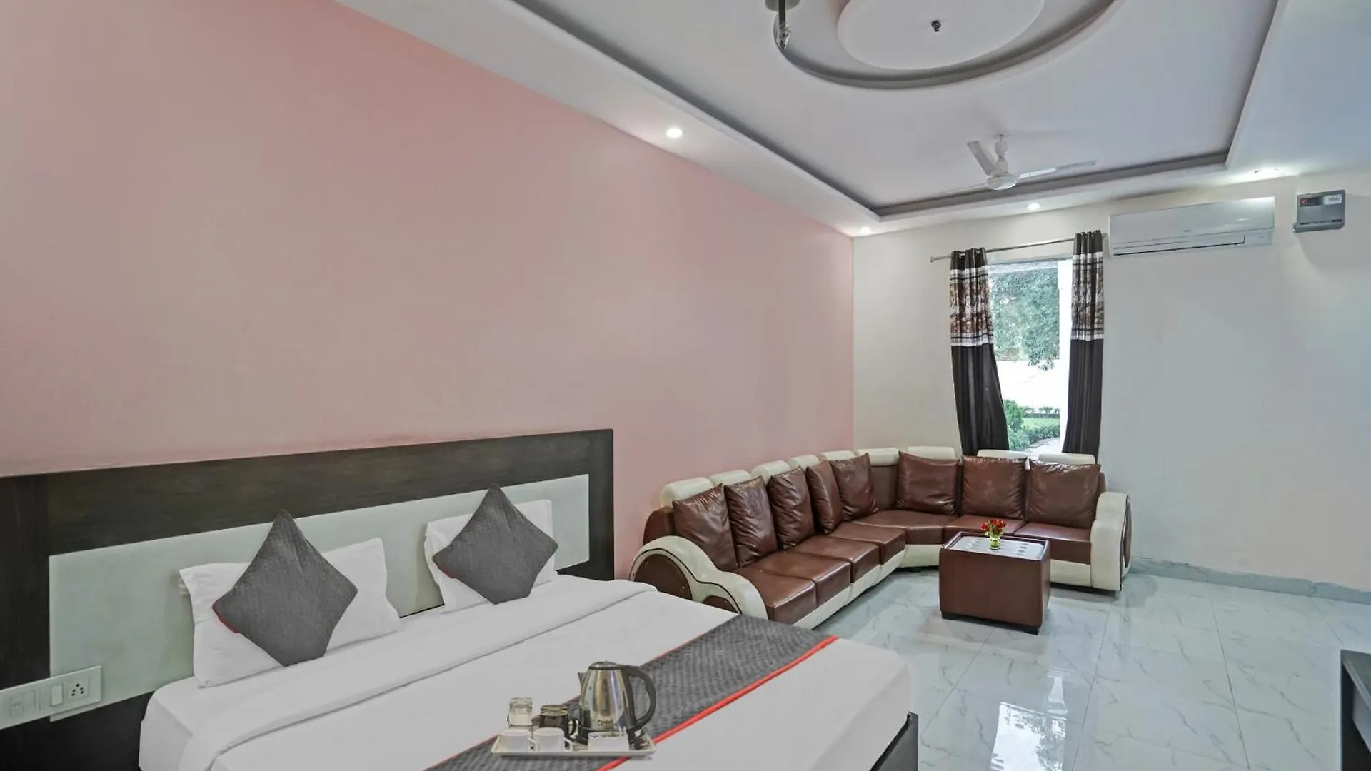 Hotel O Rajvanshi Paradise Gurgaon